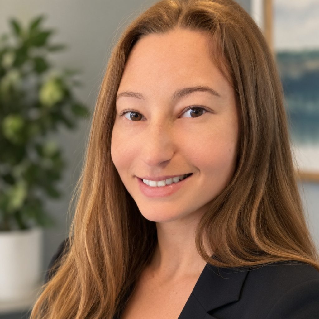 Hailey Lapa headshot